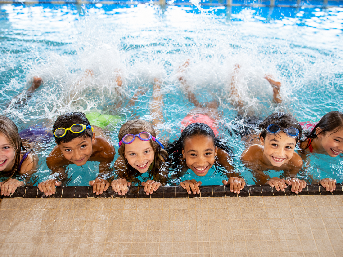 Cours de natation en petit groupe pour enfants à Québec